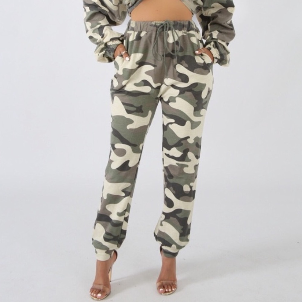 Brand New Camo Joggers